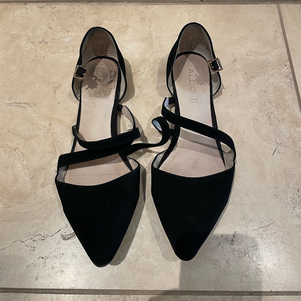 ALDO Women's Black Strappy Shoes - Picture 2 of 6
